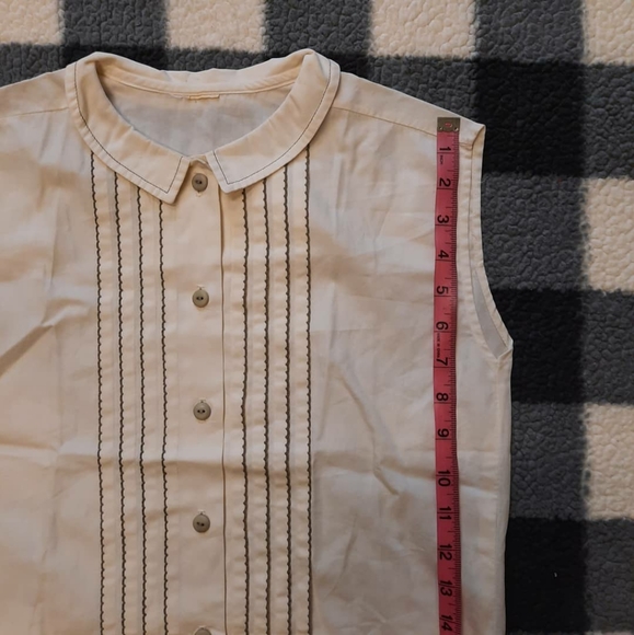 Sweet Pea Top~Vintage - Picture 7 of 9